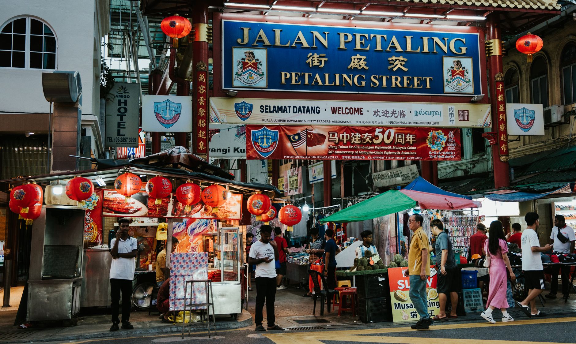 Kuala Lumpur Street Food: The 6-Stop Route We'd Actually Walk